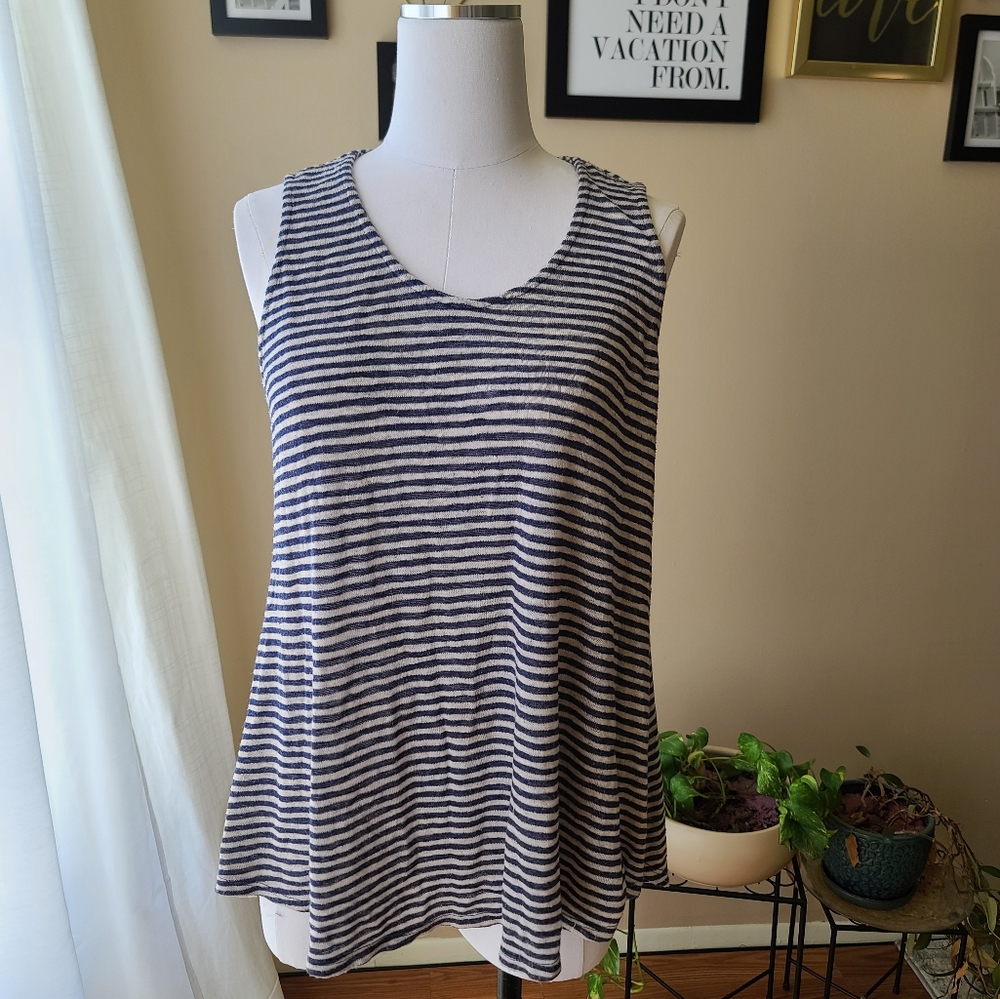 W5, flowy tank top, Sz M, Blue and White stripes